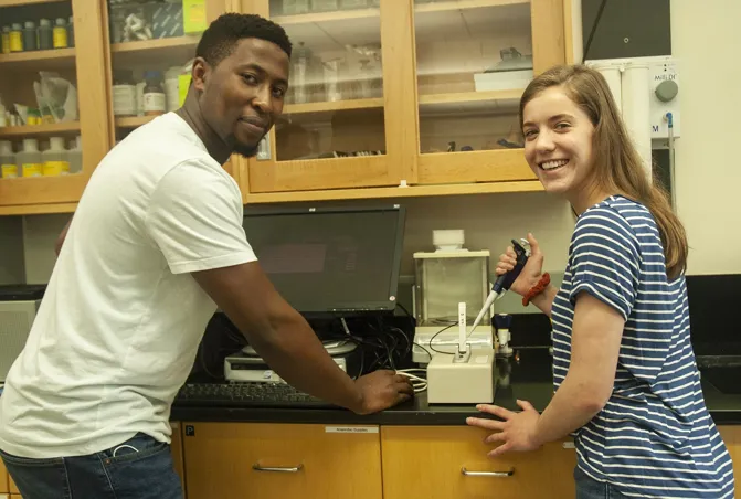 smiths detection molecularbiologydonation 3small 002